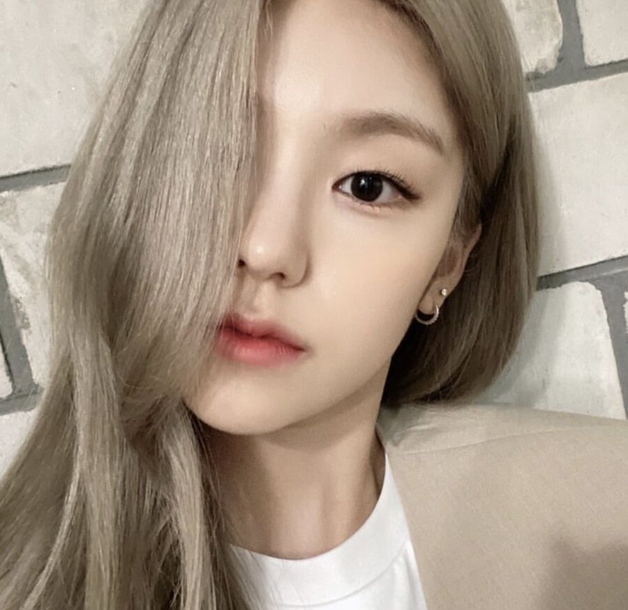 Hwang Yeji - ITZY