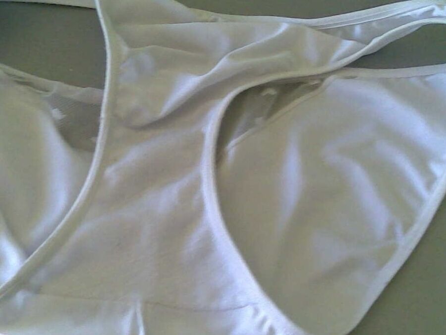 Pinay Milf Worn Panties