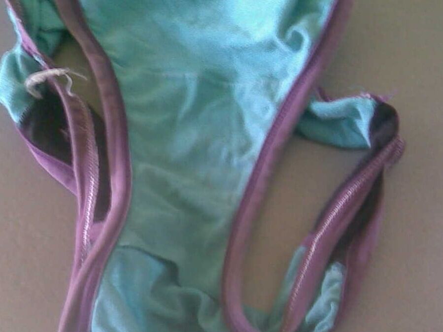 Pinay Milf Worn Panties
