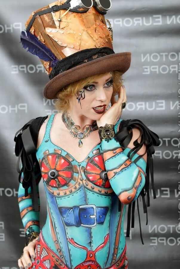 Body Paint Session
