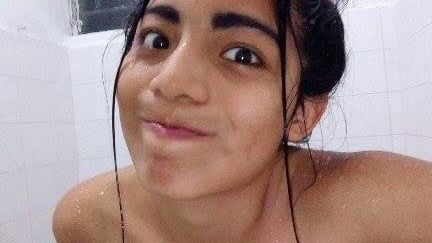 chica de lentes