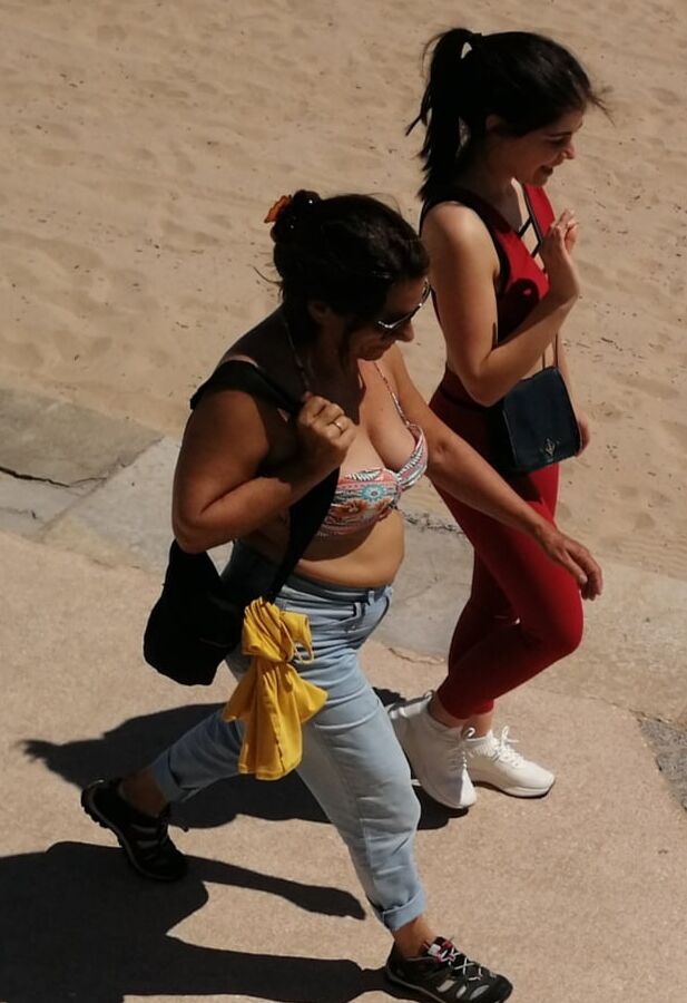 Candids on the beach - comments
