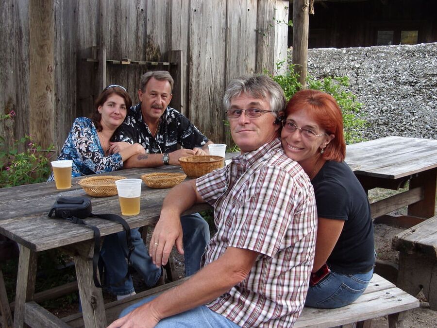 Cindy is a mature wife from Florida