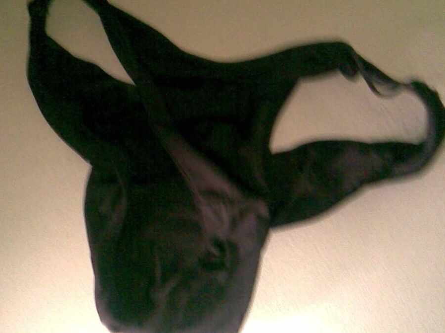 Pinay Milf Worn Panties
