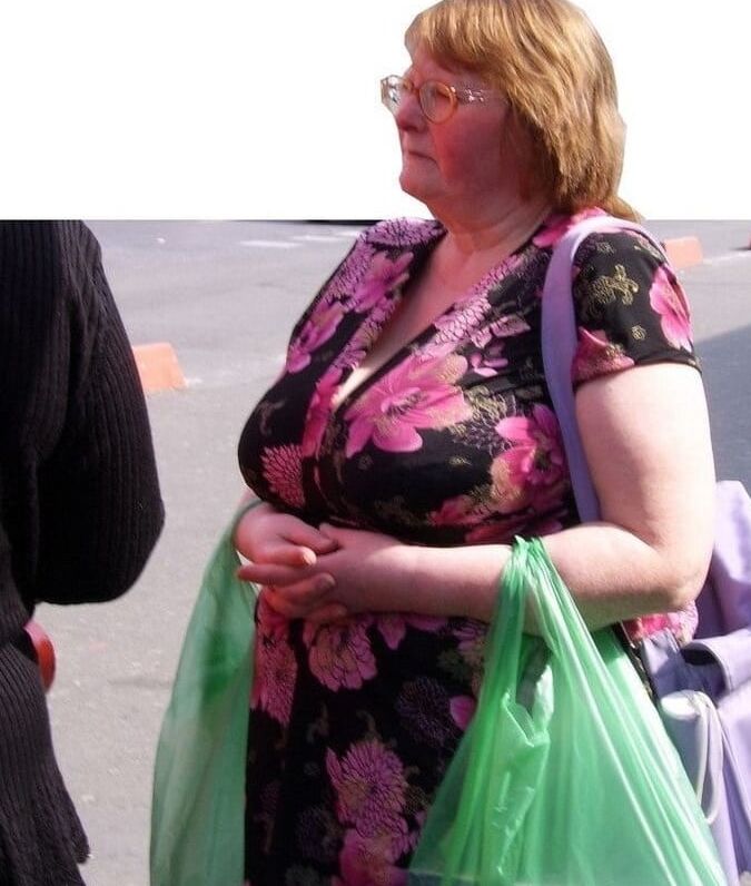 BUSTY GRANNIES ARE HOT TOO!