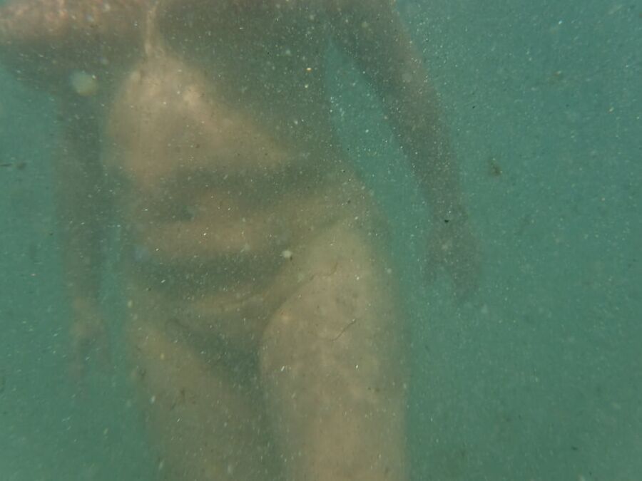 Water babe Canaries