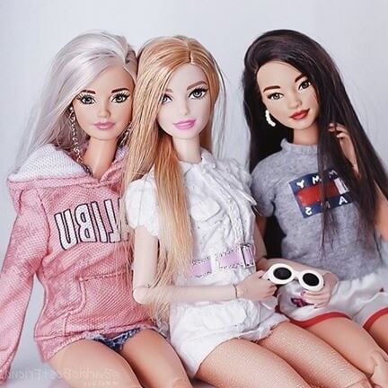 Barbie F
