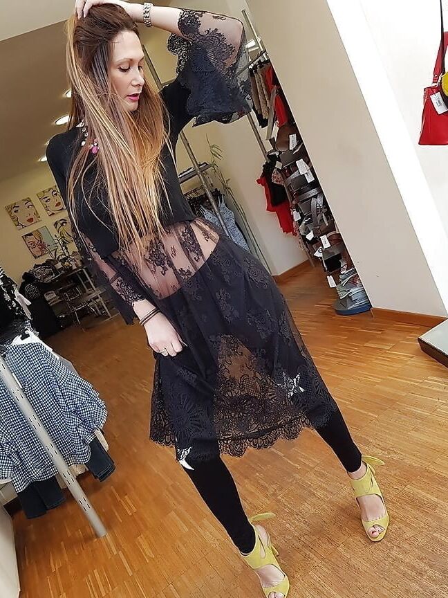Sexy shopping