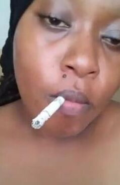 Kenian beauty Aisha hot smoking