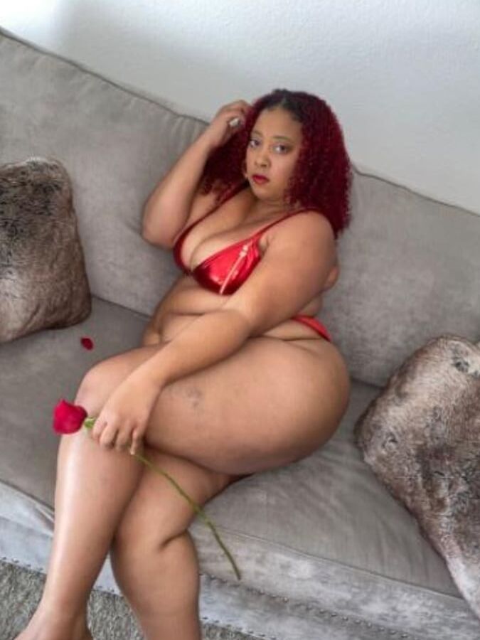 She has the right curves