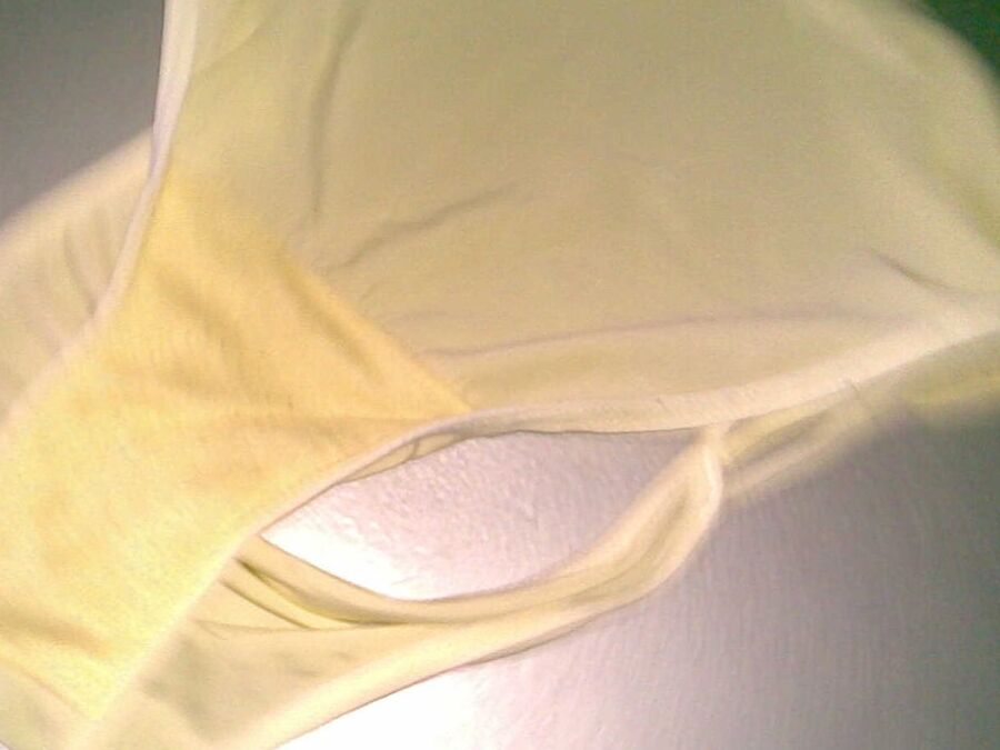 Pinay Milf Worn Panties