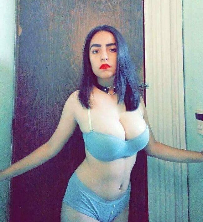 Chava tetona