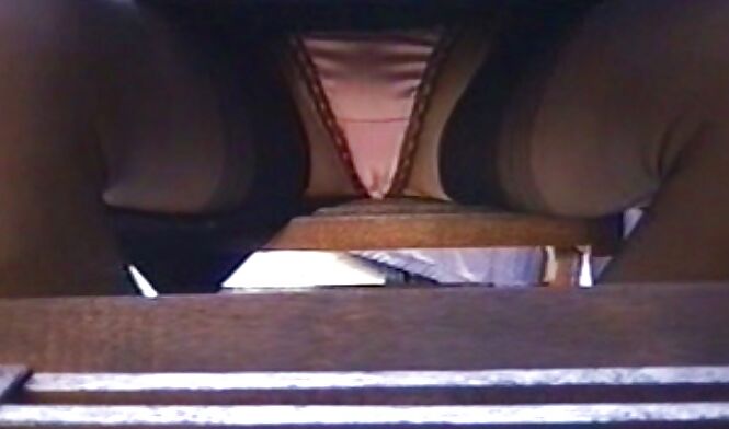 Tanga rosa y leggings