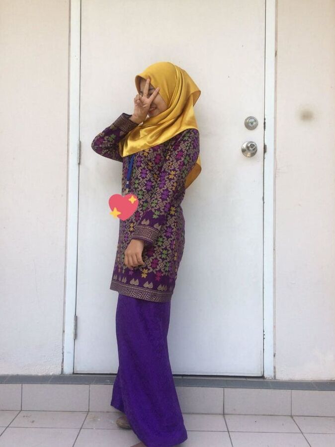 Hot Malaysian Girl ( Amirah some)