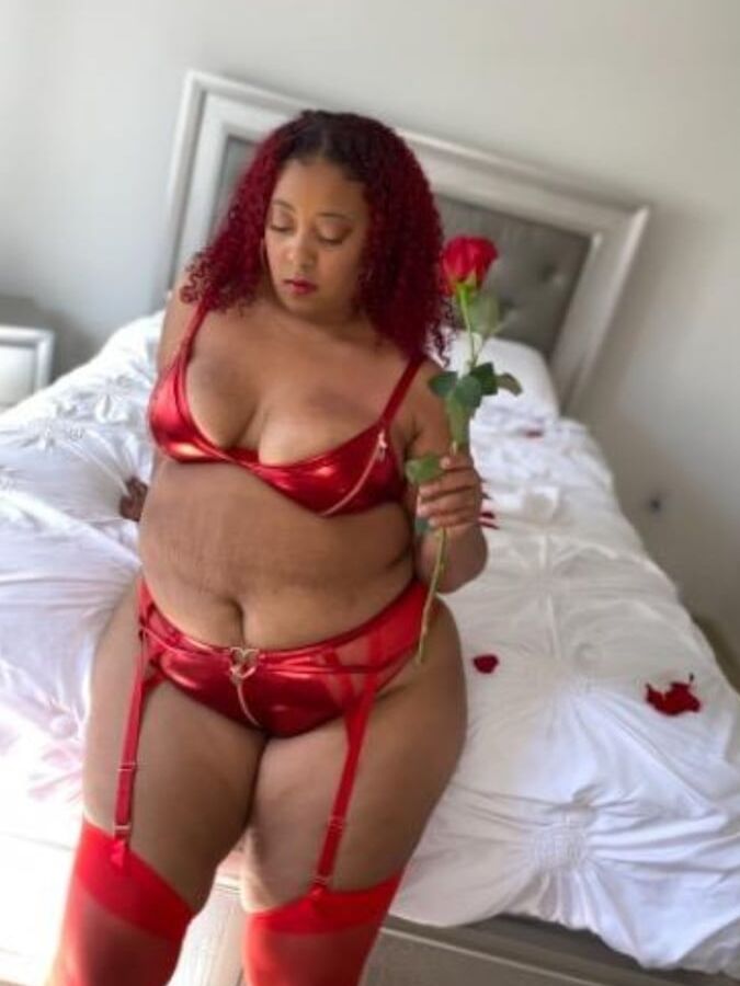 She has the right curves