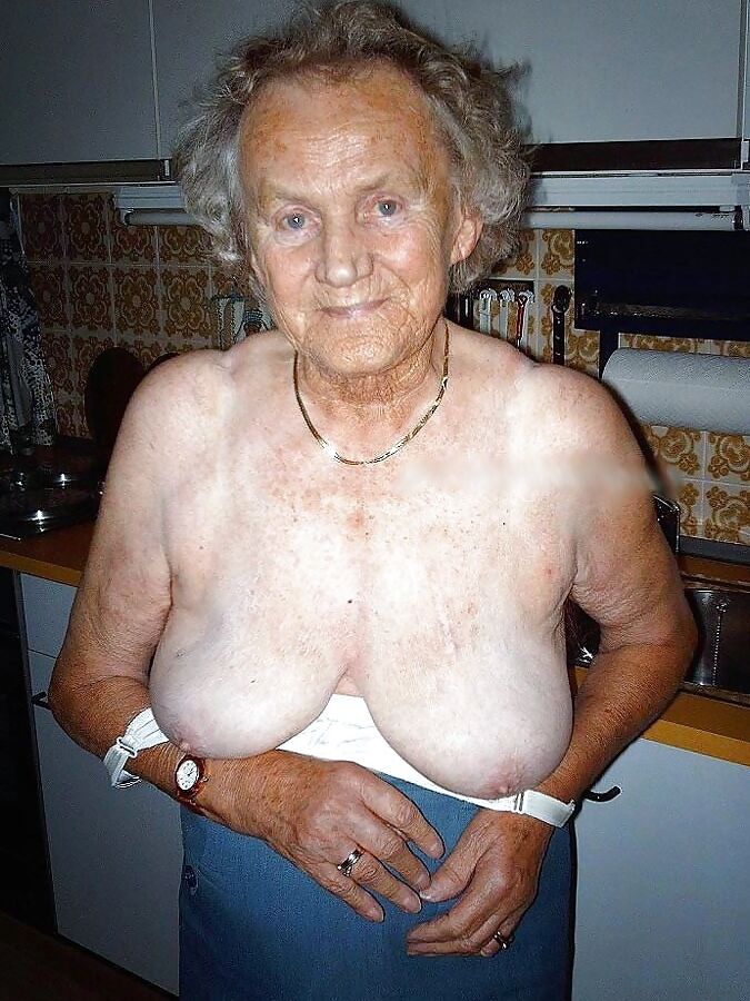 Old chinese women