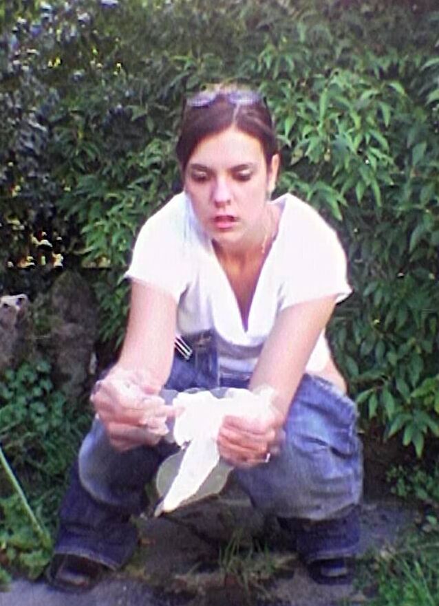 Marjorie takes a piss