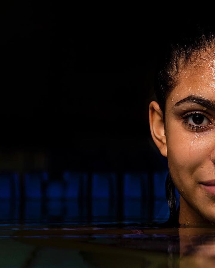 Swimming Girls