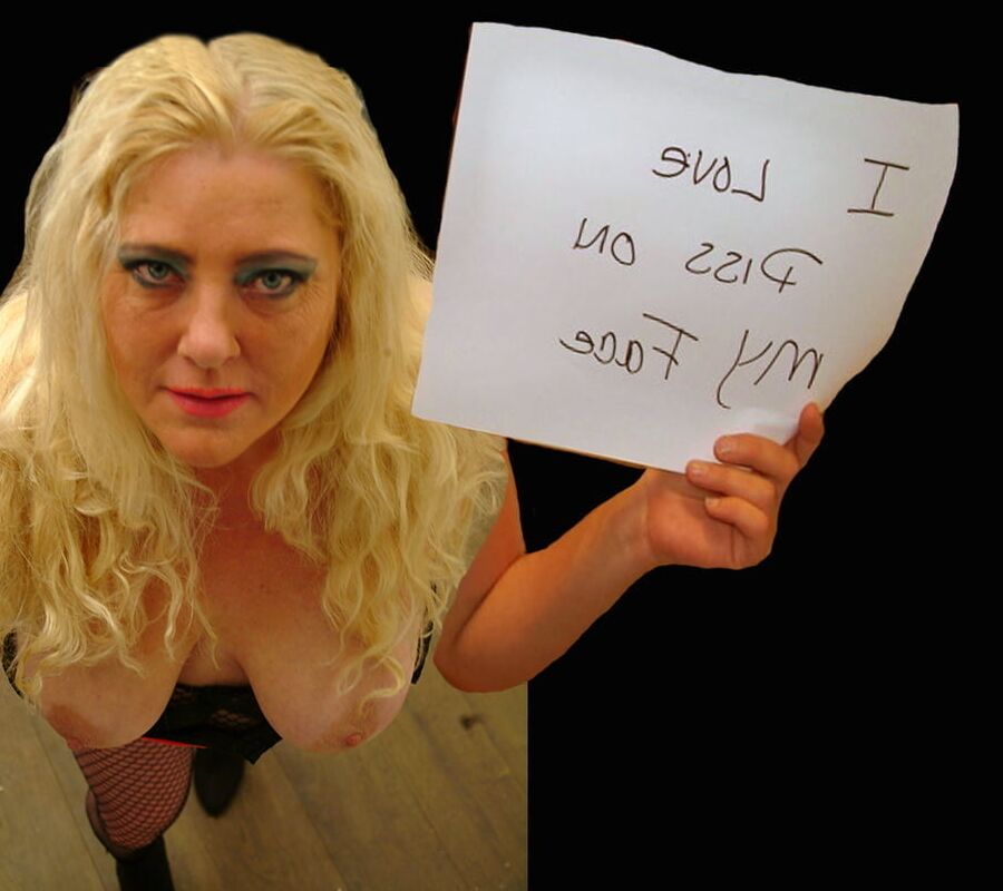 Whore Dianna Sanders