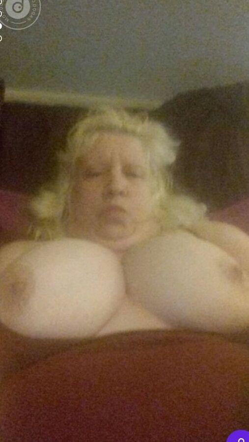 Ex-lover from Reading, uk. Shes married and dirty :)