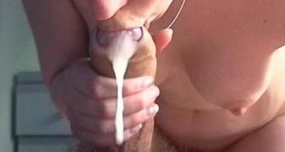 Pics I Like - Suck That Thing!!
