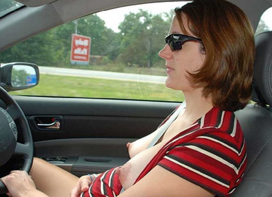 Vos femmes en voiture