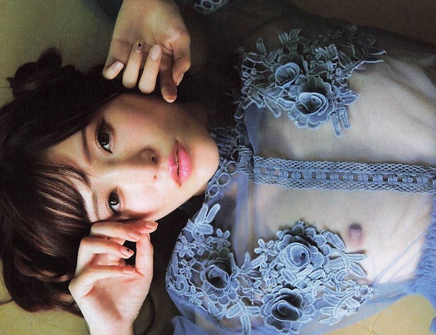 Moe AMATSUKA , A Cute Japanes Pornstar