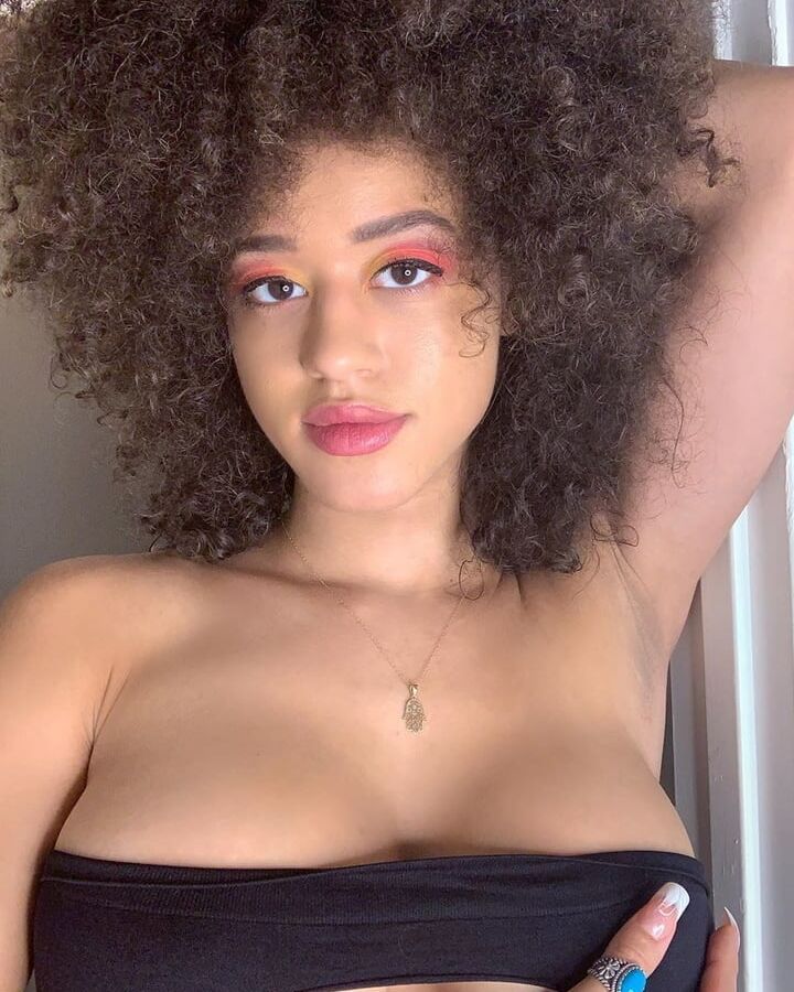 Insatiable pics of D - Beauty women