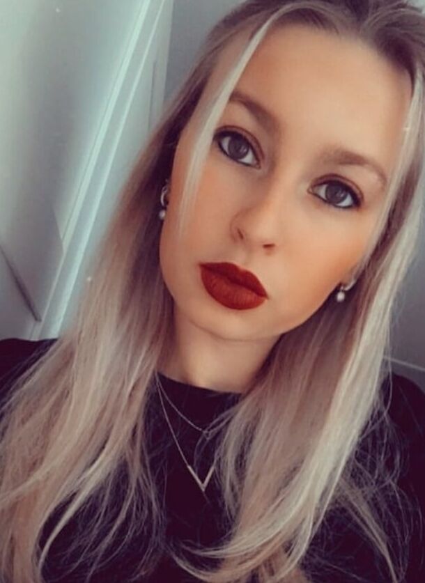 Blonde dutch slut myself