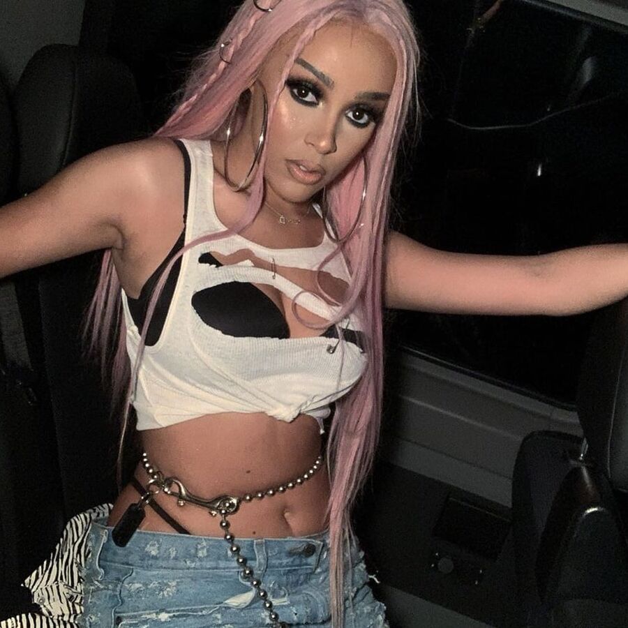 Doja Cat Hot Pictures
