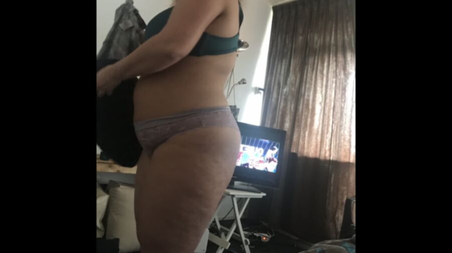 BBW dressing up