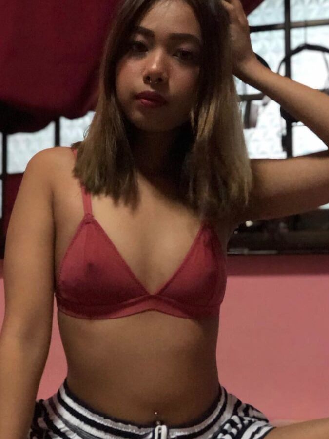 Hot Malaysian Girl Atikah