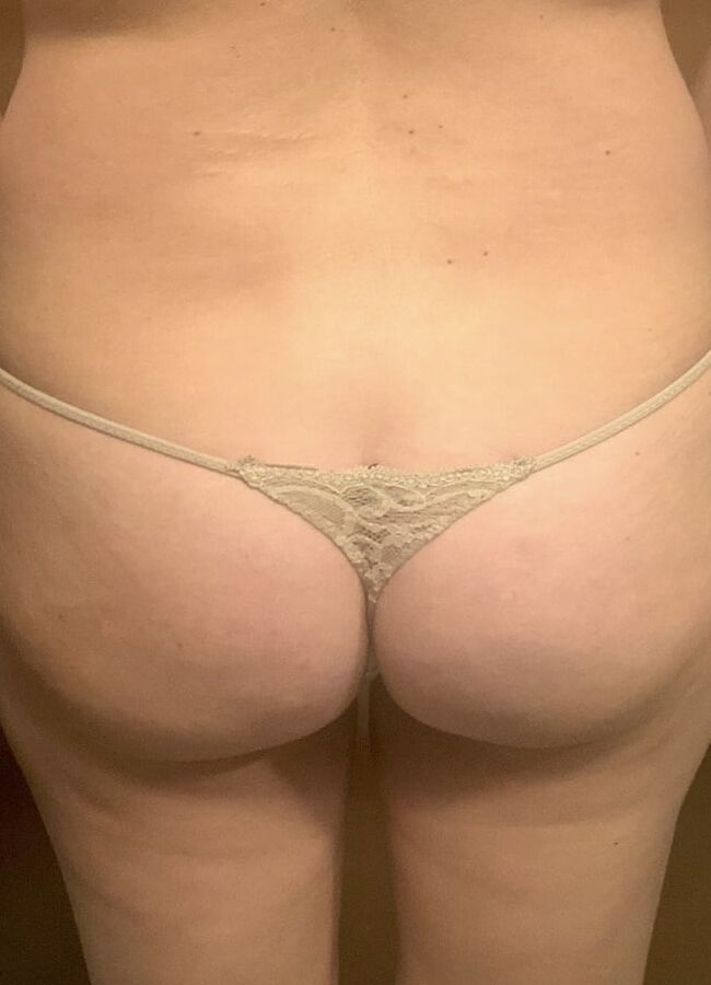 Sexy fat asses in panties and thongs