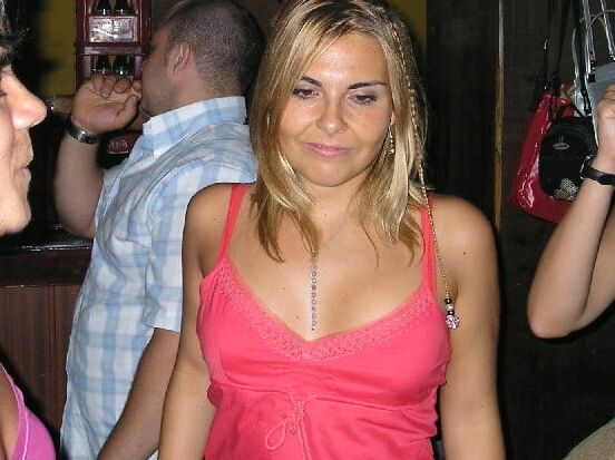 Sexy &amp; Slutty Retro MILF