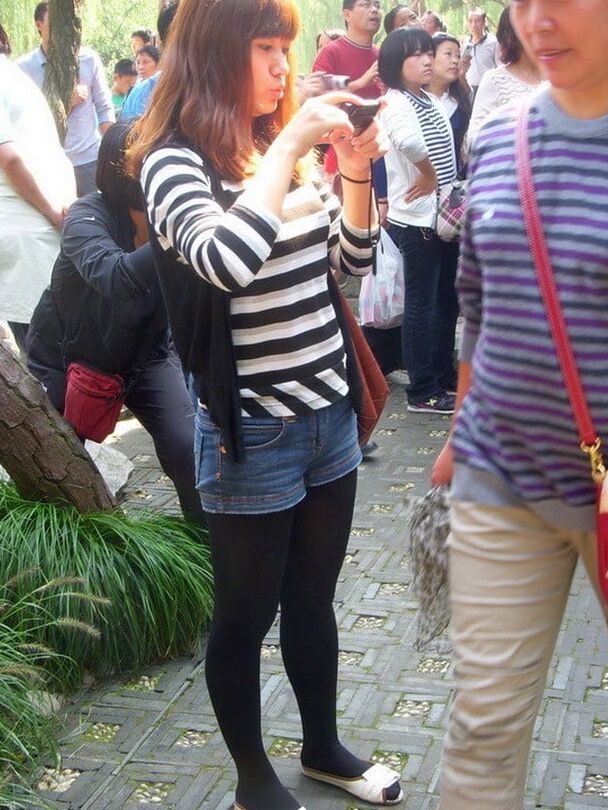 Street Pantyhose – Chinesisches Fickspielzeug in Strumpfhosen