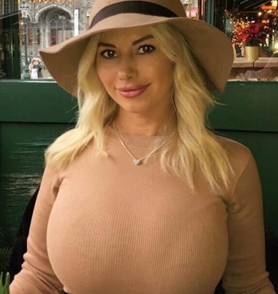 The Beauty of Milfs (+) VI