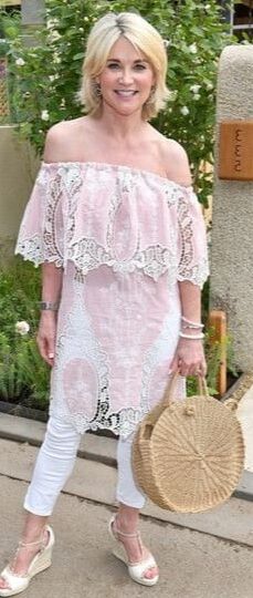Anthea turner mature b list celeb