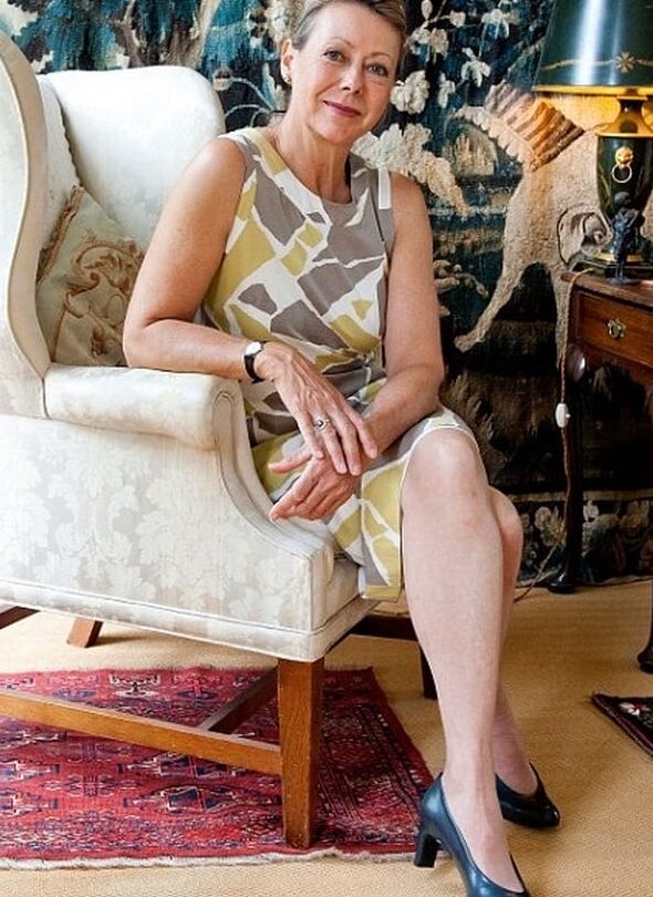 Jenny Agutter UK Celeb in Pantyhose