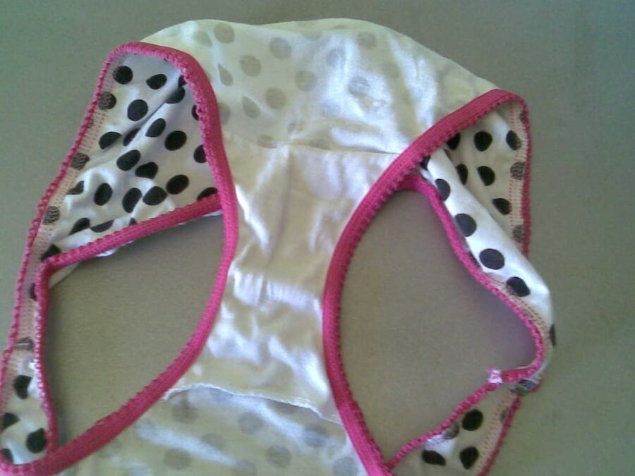 Pinay Milf Worn Panties
