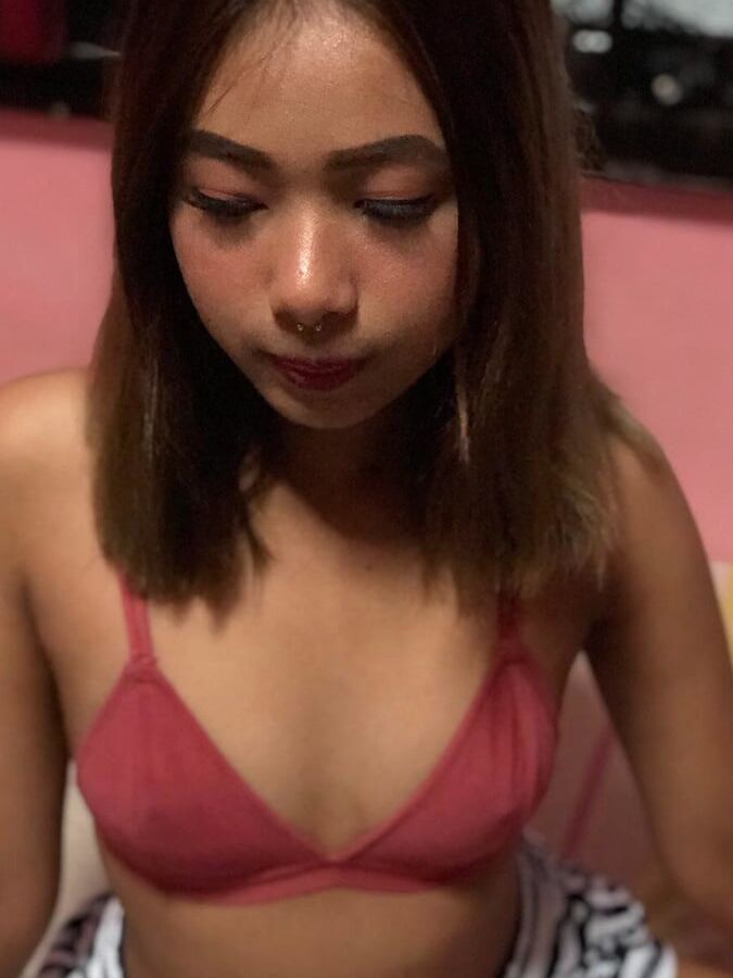 Hot Malaysian Girl Atikah