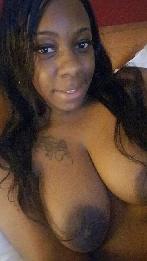 Black Sexy slut being a sexy