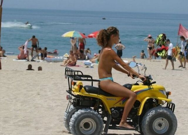 BEACH-