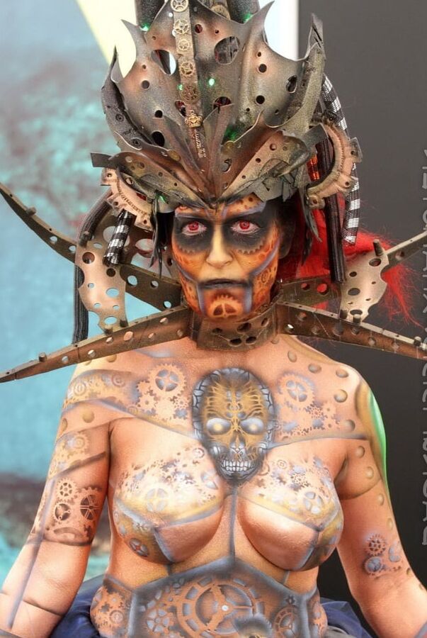Body Paint Session
