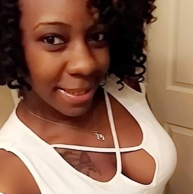 Black Sexy slut being a sexy