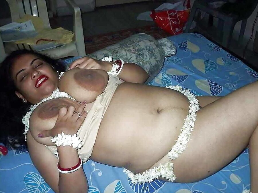 Big Boobs Mallu Aunty Suhagraat
