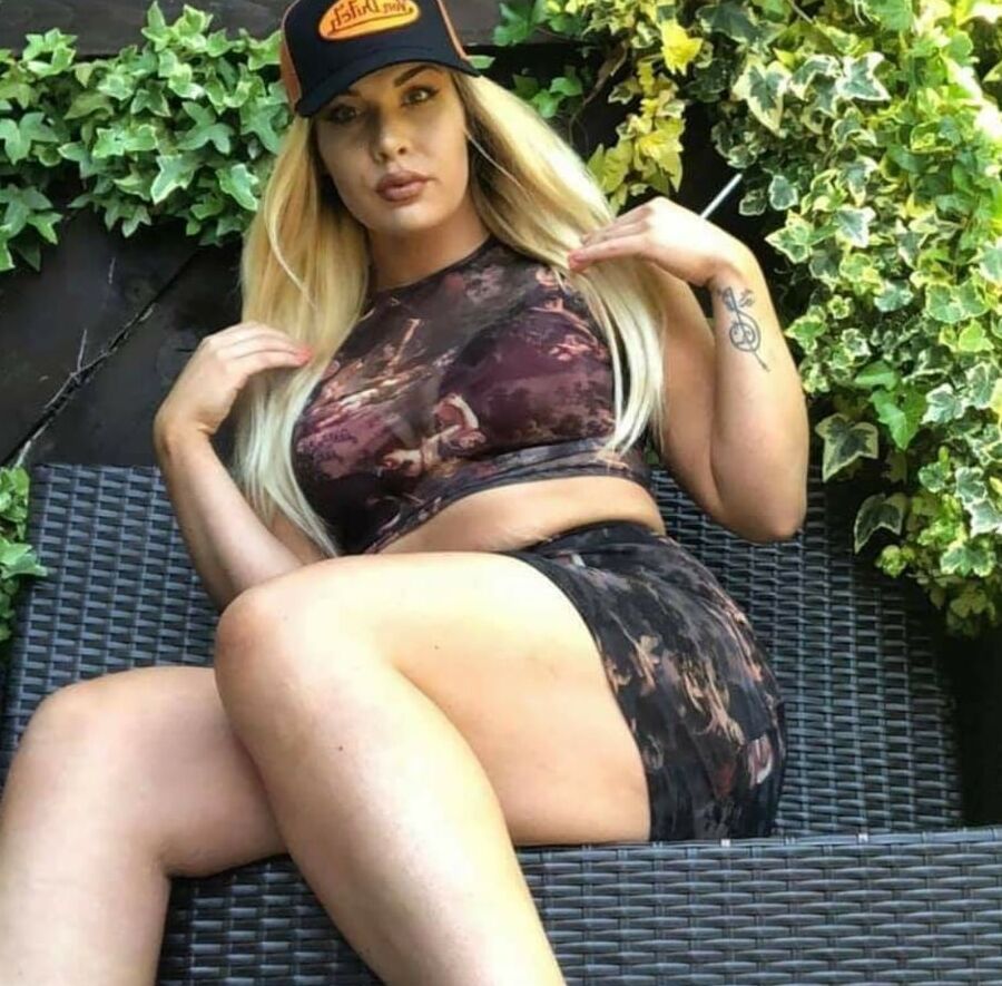Hijabi to hoejabi slut