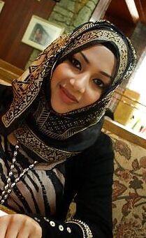 Hijabi to hoejabi slut