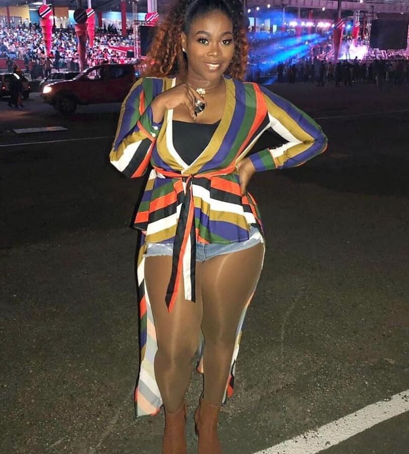 ebony beauties in pantyhose