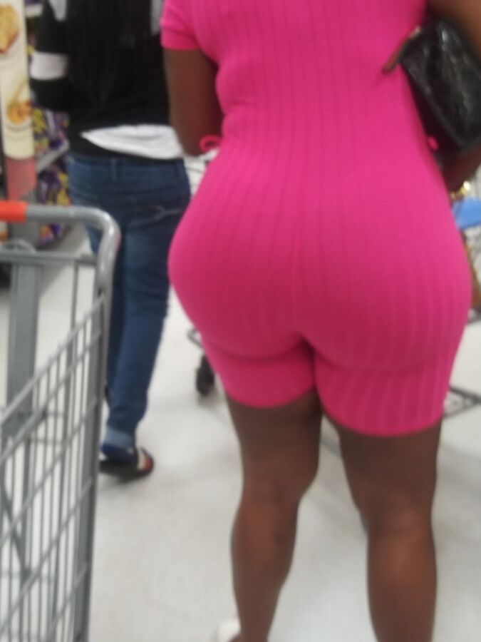 Just some phat asses