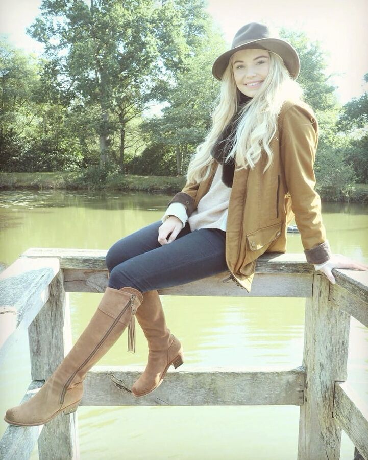 Female Celebrity Boots &amp; Leather - Georgia Toffolo